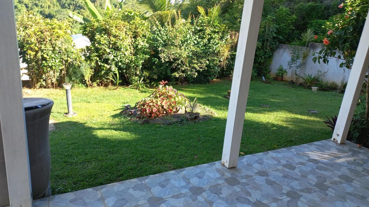 Charmant Petit T2 Dans Maison Vieux-Bourg Luaran gambar